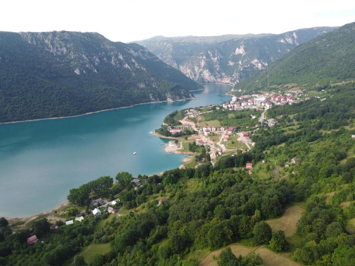 Apartman Sara Плужине Экстерьер фото