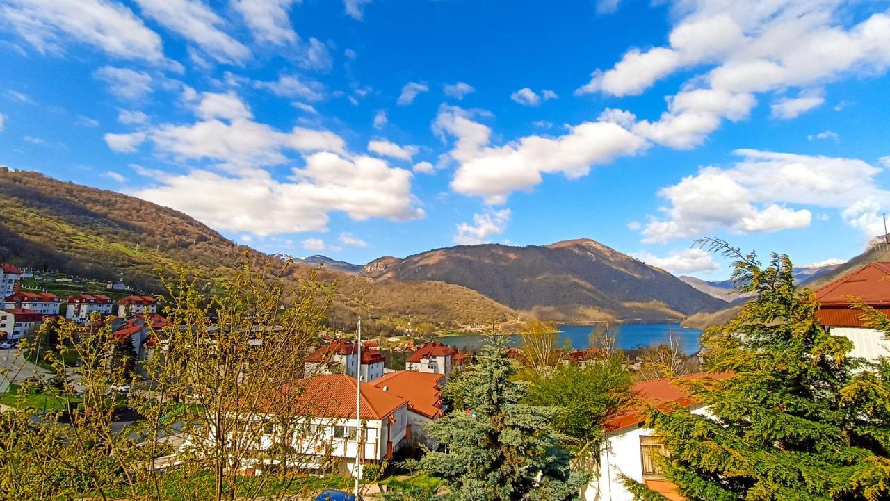Apartman Sara Плужине Экстерьер фото